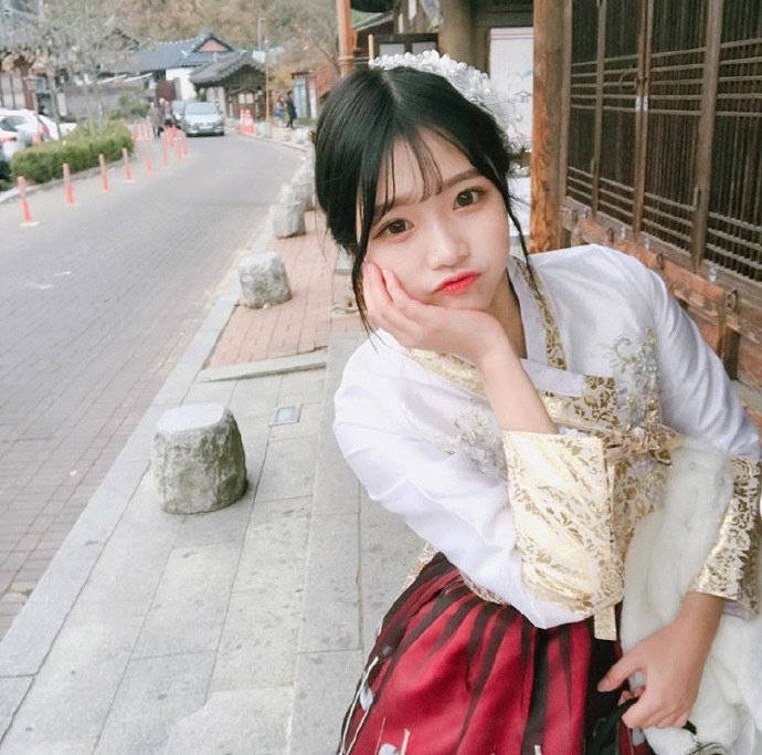 
晚放心情说说短句：给你多次偷偷点开头像的谁人人说一句话吧-b体育(图17)