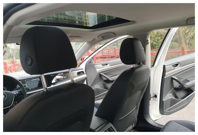 Bsports必一体育-塔里木油田刷新亚洲陆上第一深井纪录(图1) 必一